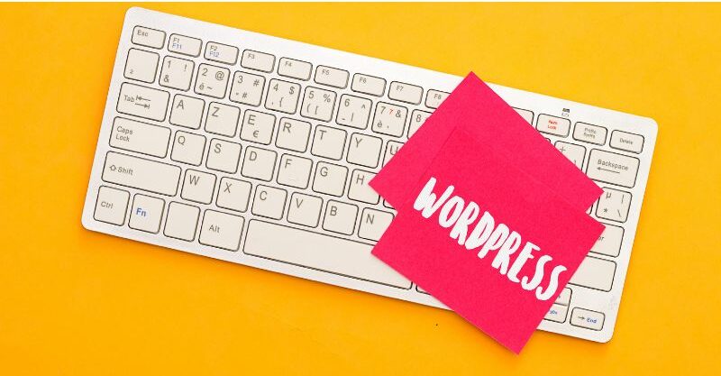 clavier avec post it wordpress